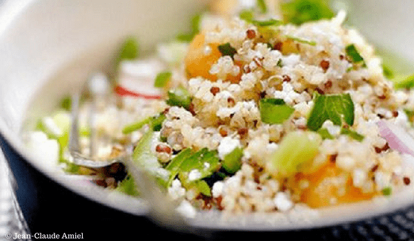 Knapperige quinoa salade